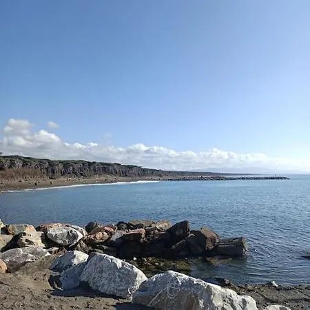 Casa Rosa Marina Di Holiday home